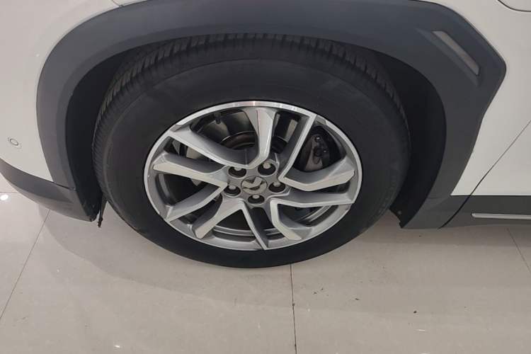 Used Nio ES6 2019 430 km Performance Version Left Front Wheel Hub