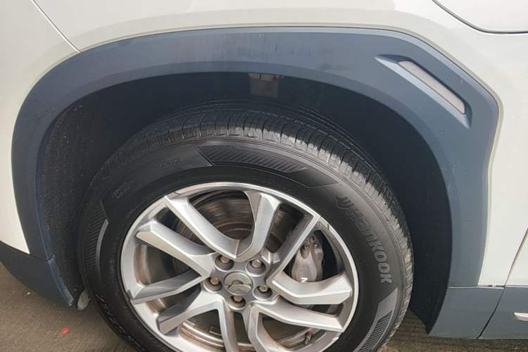Used Nio ES6 2019 420 km Sport Version Left Front Wheel Hub