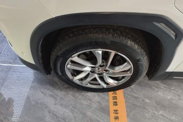 Used Nio ES6 2019 420 km Sport Version Left Front Wheel Hub