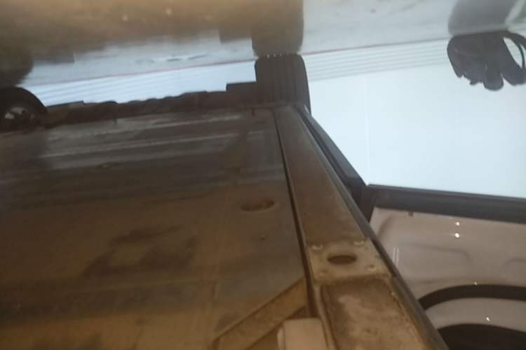 Used Nio ES6 2019 420 km Sport Version Left Side Sill