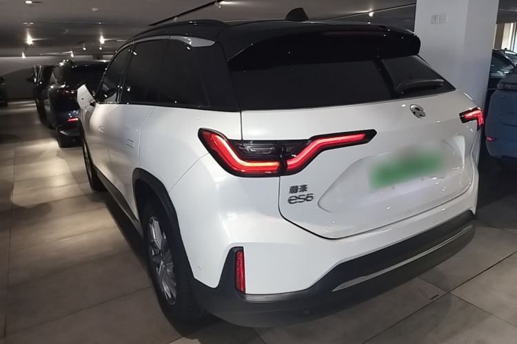 Used Nio ES6 2019 420 km Sport Version Rear Left 45 Deg