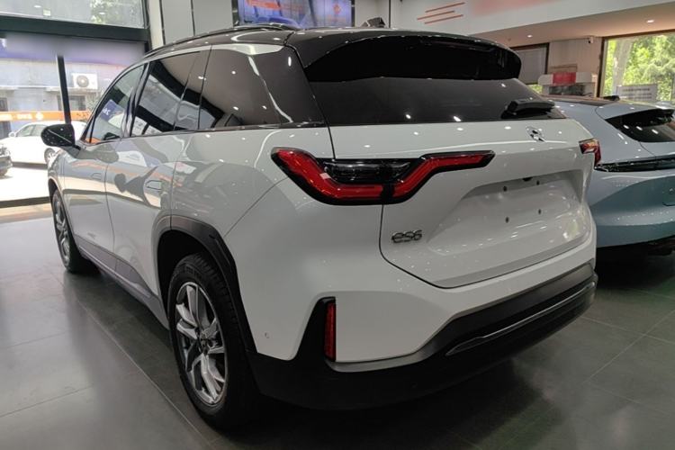 Used Nio ES6 2019 420 km Sport Version Rear Left 45 Deg
