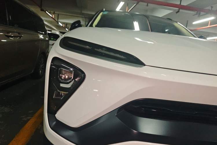Used Nio ES6 2019 430 km Performance Version Right Front Headlight