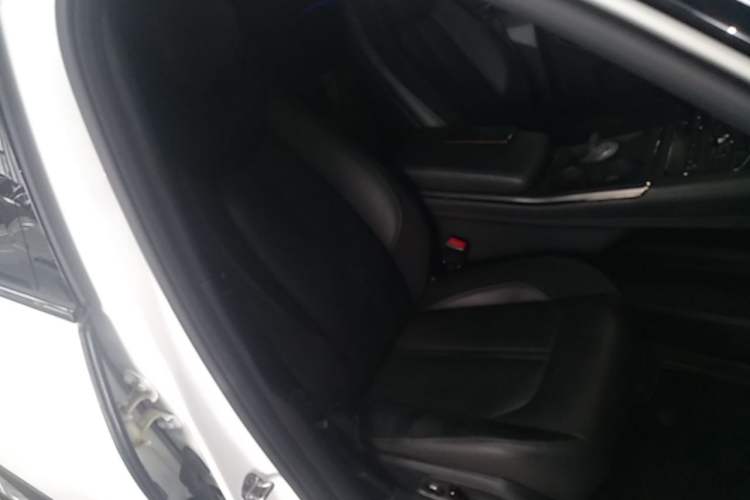Used Nio ES6 2019 420 km Sport Version Right Front Seat