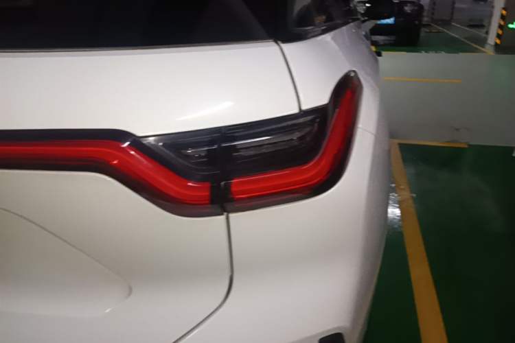 Used Nio ES6 2019 430 km Performance Version Right Rear Taillight