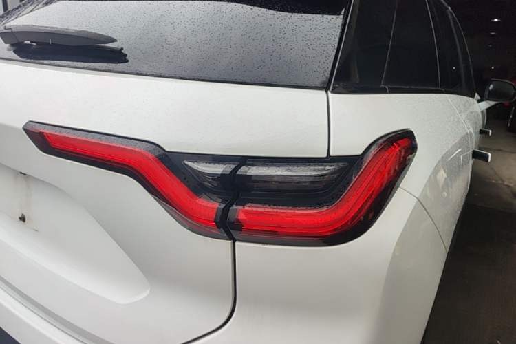 Used Nio ES6 2019 420 km Sport Version Right Rear Taillight