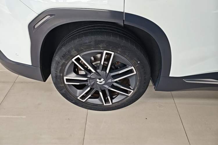 Used Nio ES6 2019 430 km Performance Version Right Rear Wheel Hub