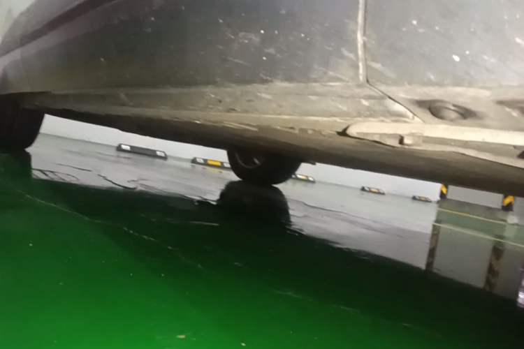 Used Nio ES6 2019 430 km Performance Version Right Side Sill