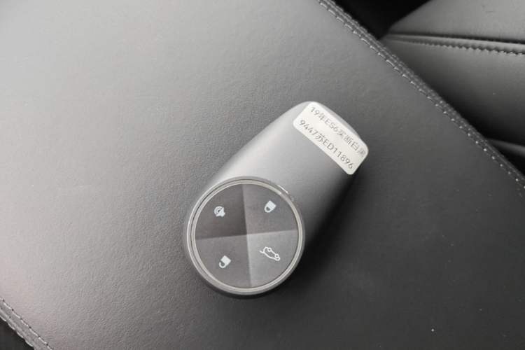 Used Nio ES6 2019 430KM First-Edition Commemorative Version Vehicle Key