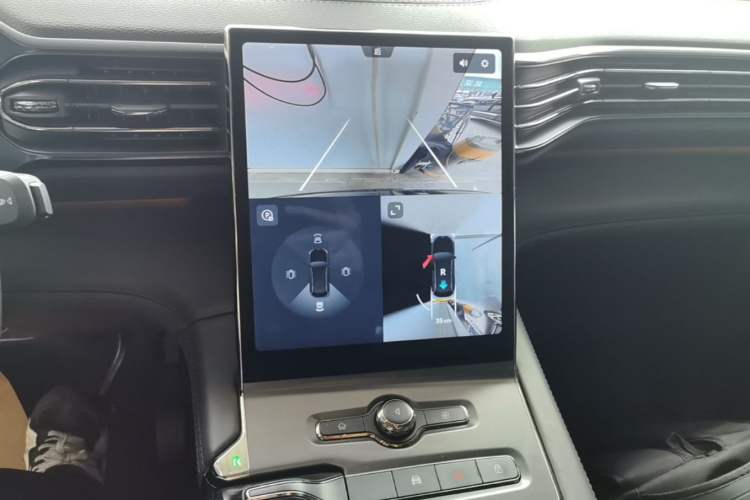 Used Nio ES6 2020 610 km Performance Version Audio And AC Panel