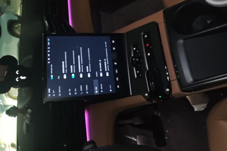 Used Nio ES6 2020 420 km Sport Edition Audio And AC Panel