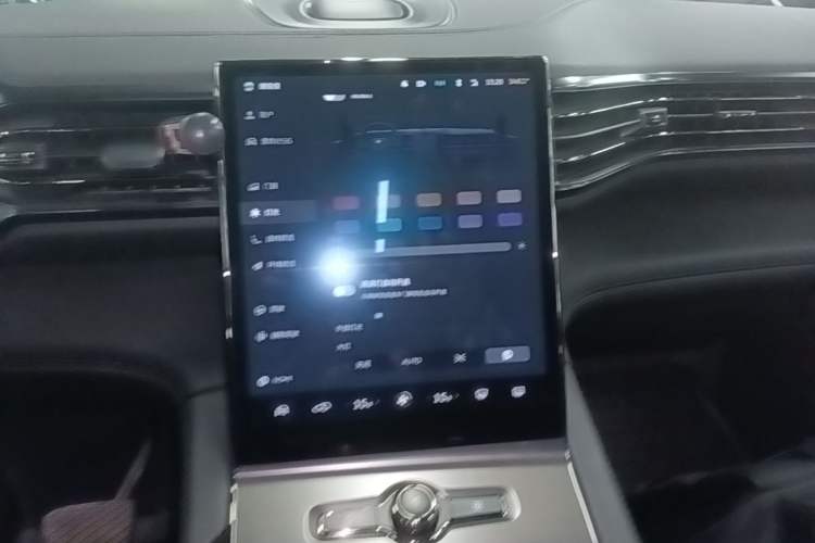 Used Nio ES6 2020 420 km Sport Edition Audio And AC Panel