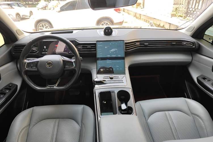 Used Nio ES6 2020 600 km Sport Edition Center Console