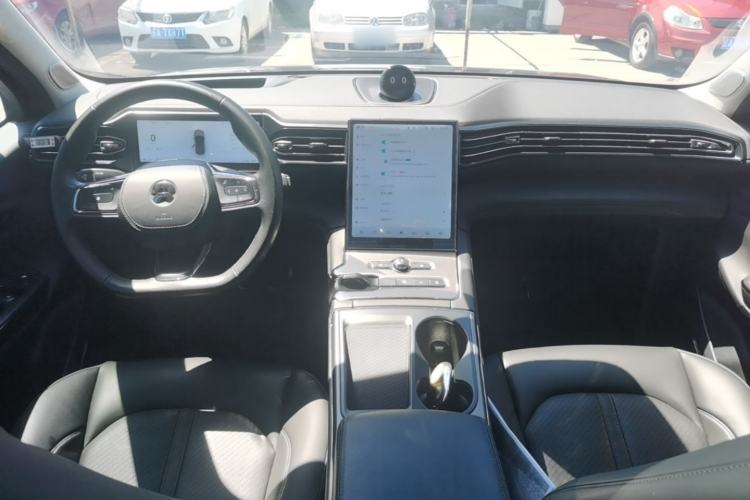 Used Nio ES6 2020 430KM Performance Version Center Console
