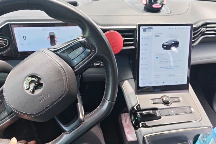 Used Nio ES6 2020 600 km Sport Edition Center Console