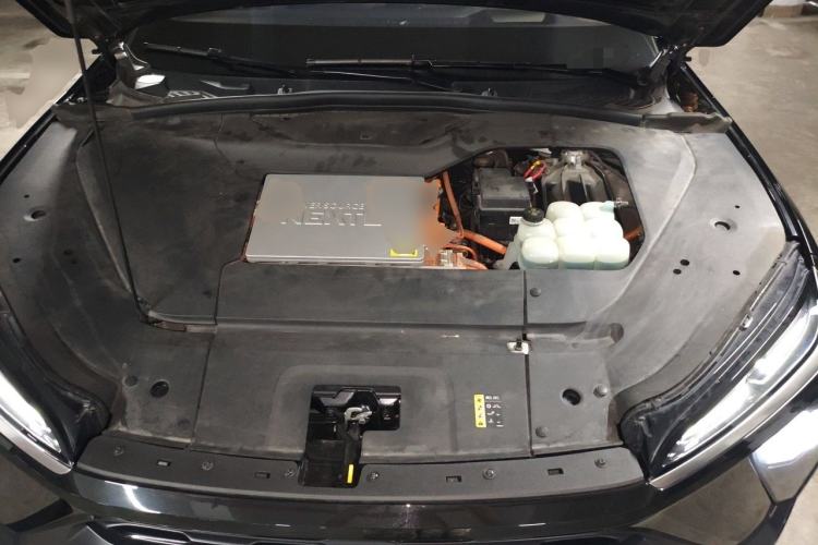 Used Nio ES6 2020 430KM Performance Version Engine Bay