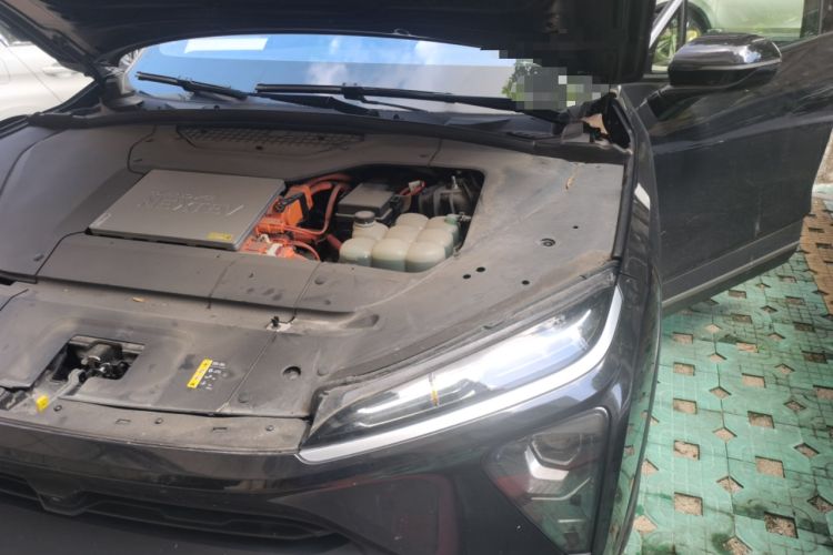 Used Nio ES6 2020 600 km Sport Edition Engine Bay Left