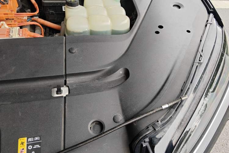 Used Nio ES6 2020 420 km Sport Edition Engine Bay Left