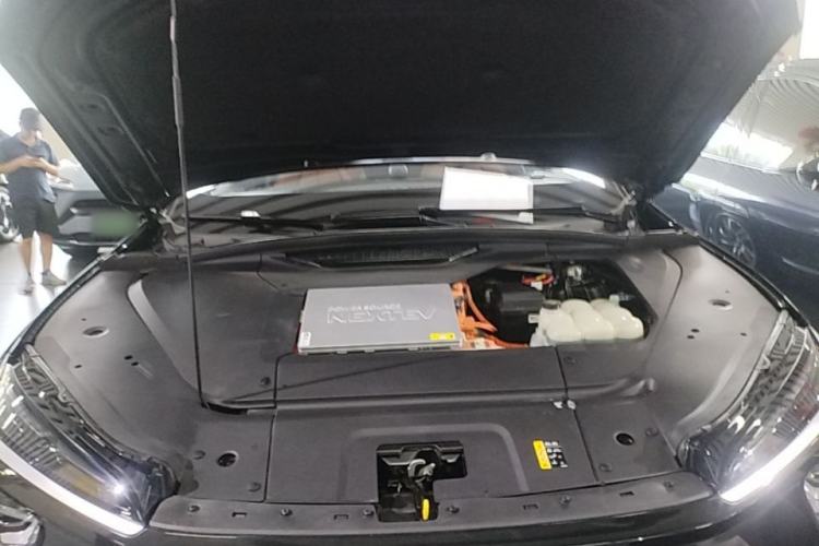 Used Nio ES6 2020 430KM Performance Version Engine Bay