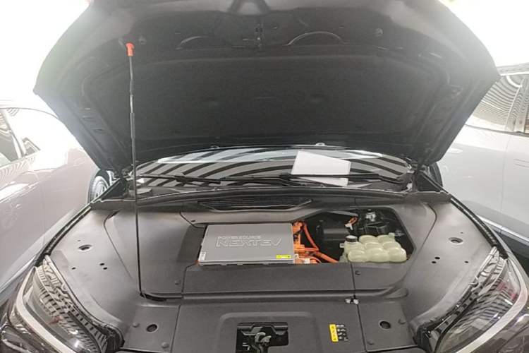 Used Nio ES6 2020 610 km Performance Version Engine Bay