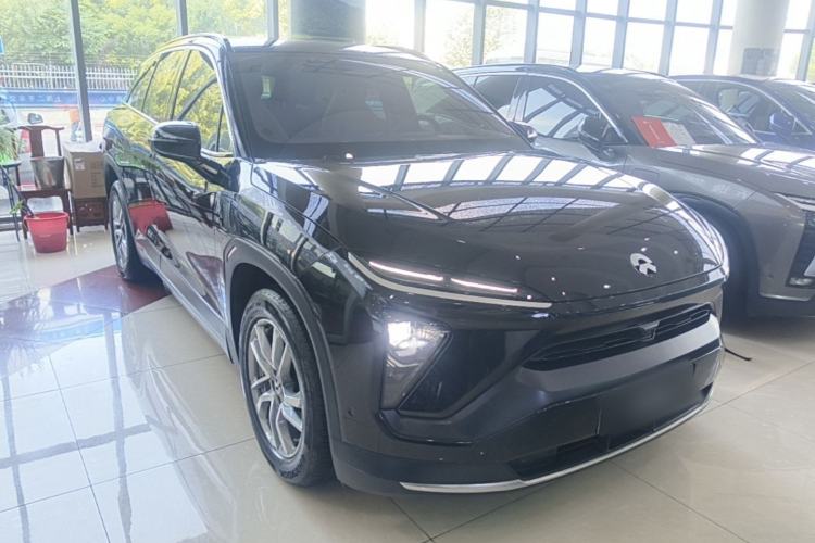 Used Nio ES6 2020 420 km Sport Edition Front Right 45 Deg