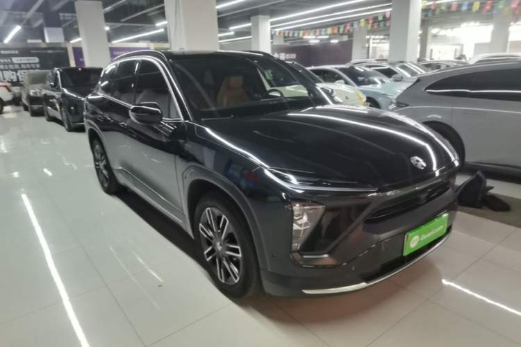 Used Nio ES6 2020 420 km Sport Edition Front Right 45 Deg