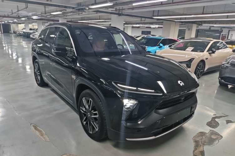 Used Nio ES6 2020 420 km Sport Edition Front Right 45 Deg