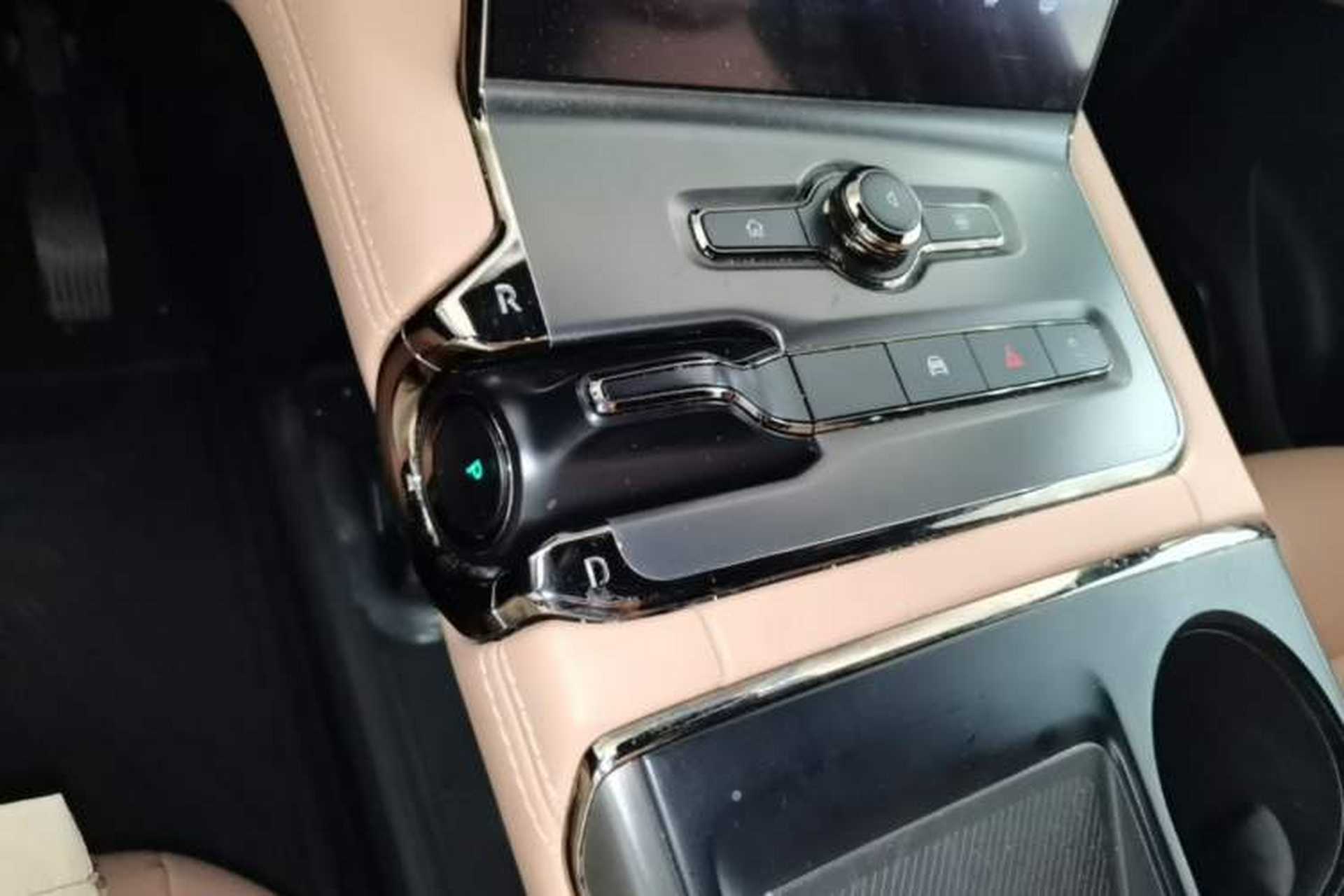 Used Nio ES6 2020 420 km Sport Edition Gear Lever