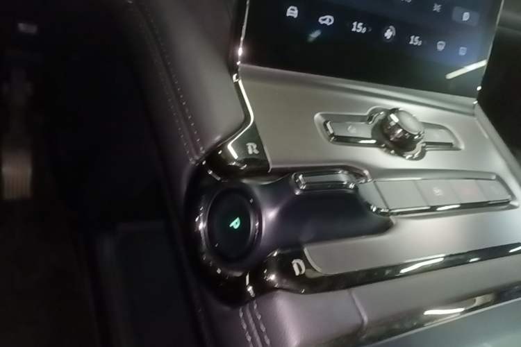 Used Nio ES6 2020 420 km Sport Edition Gear Lever
