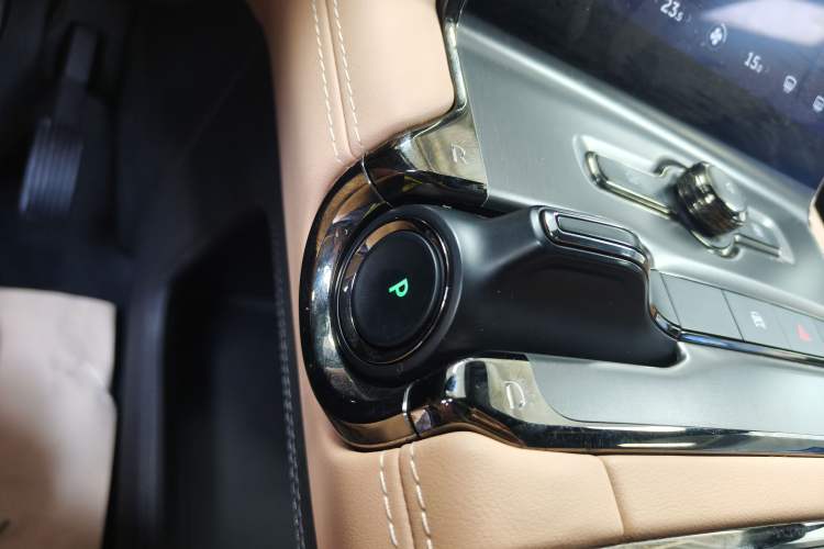 Used Nio ES6 2020 600 km Sport Edition Gear Lever