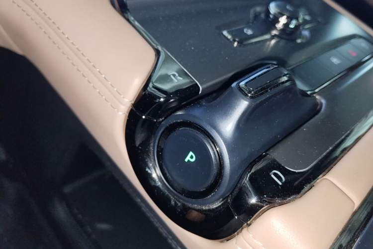Used Nio ES6 2020 420 km Sport Edition Gear Lever