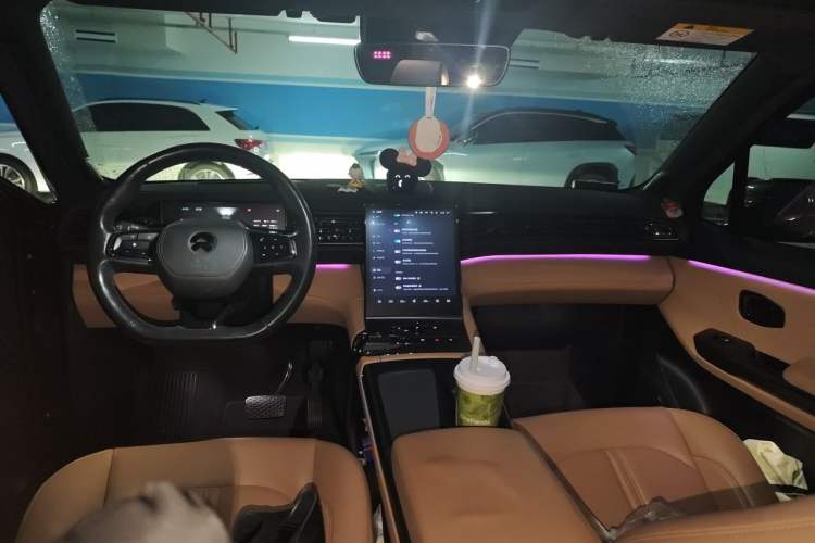 Used Nio ES6 2020 420 km Sport Edition Headliner