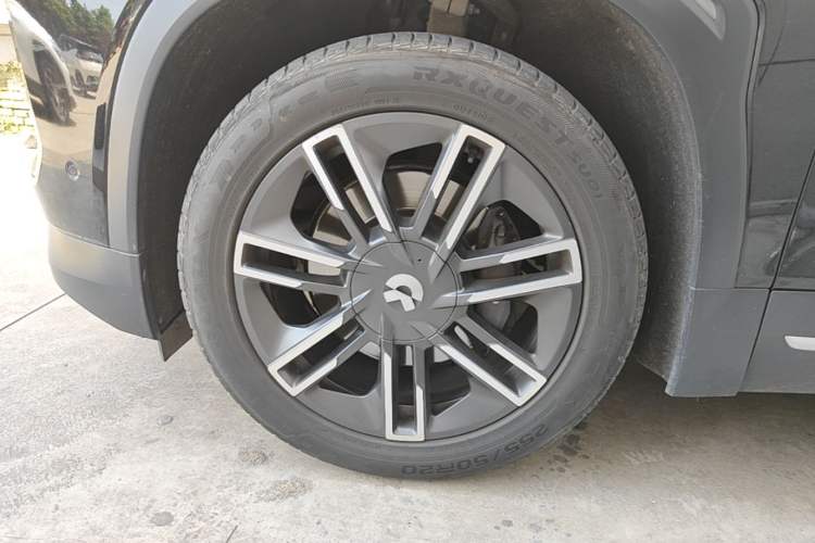 Used Nio ES6 2020 600 km Sport Edition Left Front Wheel Hub