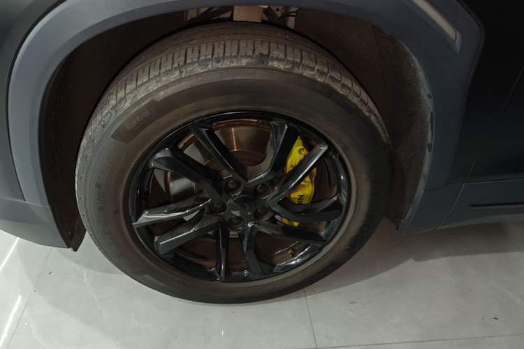 Used Nio ES6 2020 420 km Sport Edition Left Front Wheel Hub