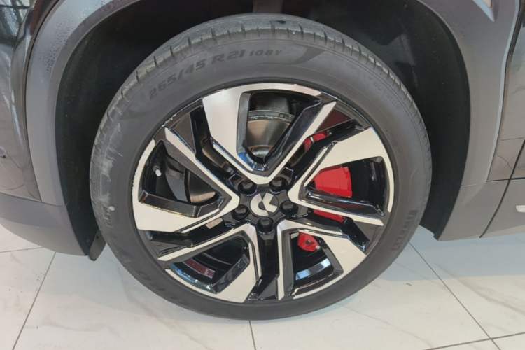Used Nio ES6 2020 600 km Sport Edition Left Front Wheel Hub