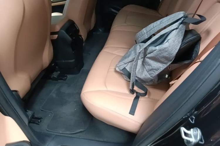 Used Nio ES6 2020 465 km Performance Version Left Rear Seat