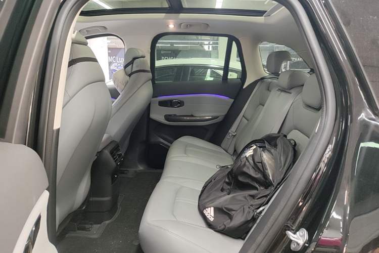 Used Nio ES6 2020 600 km Sport Edition Left Rear Seat