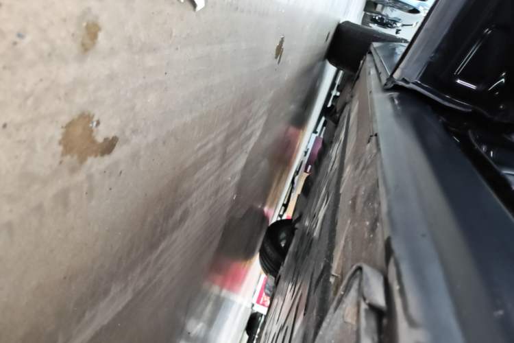 Used Nio ES6 2020 455KM Sport Edition Left Side Sill