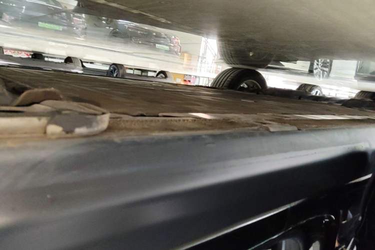 Used Nio ES6 2020 455KM Sport Edition Left Side Sill