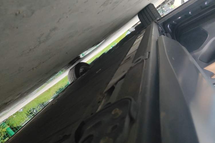 Used Nio ES6 2020 455KM Sport Edition Left Side Sill
