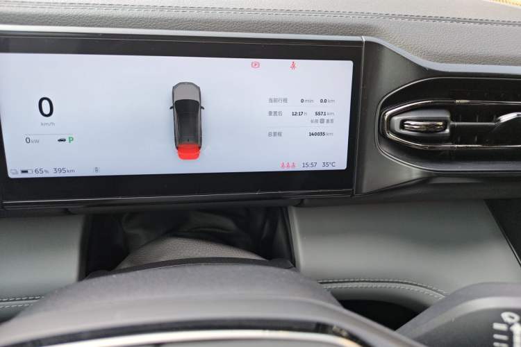 Used Nio ES6 2020 610 km Performance Version Odometer Close Up