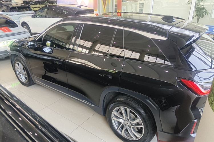 Used Nio ES6 2020 420 km Sport Edition Rear Left 45 Deg