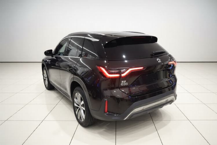 Used Nio ES6 2020 420 km Sport Edition Rear Left 45 Deg