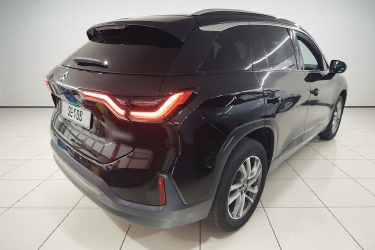 Used Nio ES6 2020 420 km Sport Edition Rear Right 45 Deg