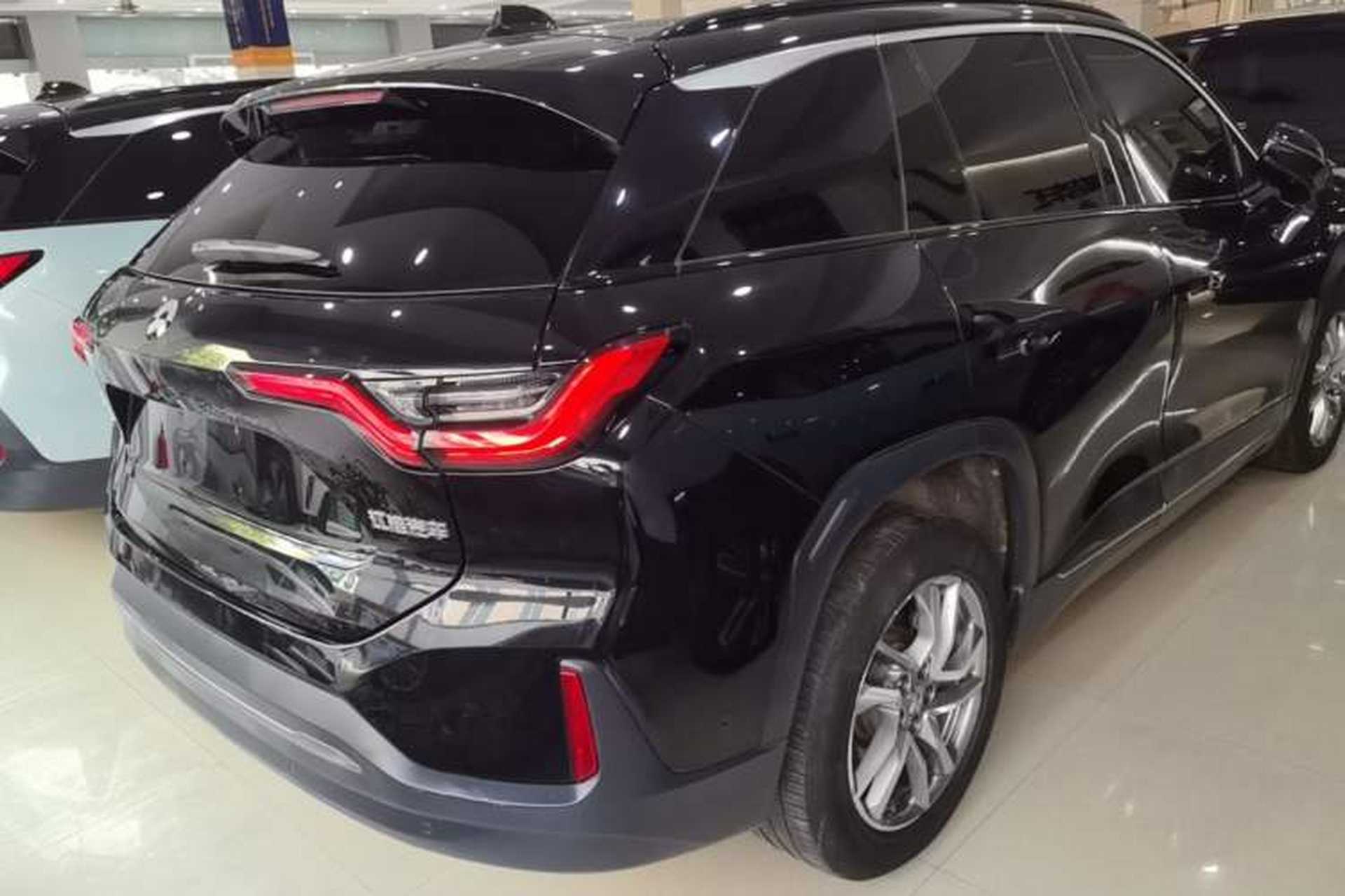 Used Nio ES6 2020 420 km Sport Edition Rear Right 45 Deg