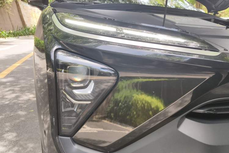 Used Nio ES6 2020 420 km Sport Edition Right Front Headlight