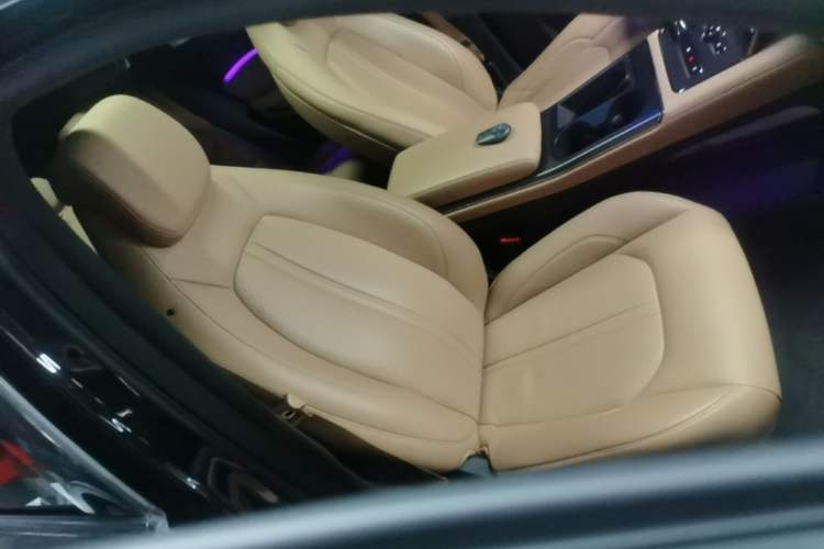 Used Nio ES6 2020 420 km Sport Edition Right Front Seat