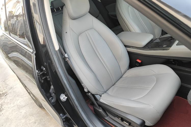 Used Nio ES6 2020 600 km Sport Edition Right Front Seat