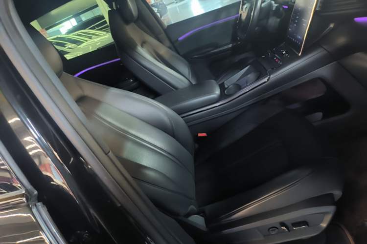 Used Nio ES6 2020 420 km Sport Edition Right Front Seat