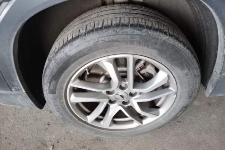 Used Nio ES6 2020 600 km Sport Edition Right Rear Wheel Hub